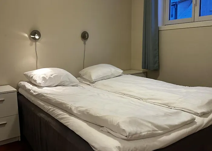 Enter Viking Appartement *